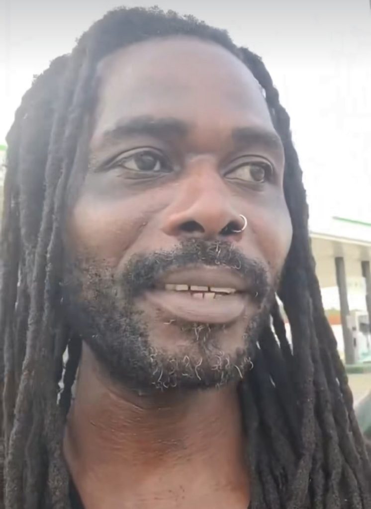 US-Based Nigerian Man Talk Say Police Harass Am Because of Him Dreadlocks