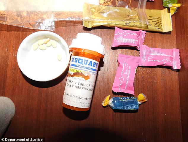 98541261-14728439-image-a-81_1747678839720