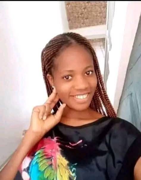 Murderer..from our fellow amebor countable, we dey hear say one man don kill em ex- girlfriend o when her marriage don near..see the story for down