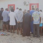 Story when dey shele this morning bsay EFCC don gbab some guys when them dey do yahoo yahoo. na the mater brekete for down so