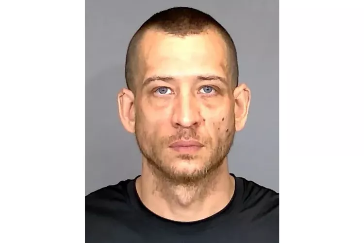 Murder:Papa kil im pikin wey be 5 years old because im babe no gree look after di pikin