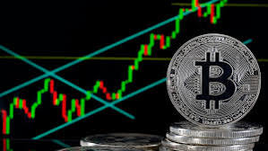Bitcoin don climb reach new all-time high on Wednesday, May 21, waka pass di previous record wey e get for January, as better investor confidence and changing global economic situation push crypto market go up. Di biggest digital money for di world reach $109,760.08 for peak and last price na $108,117, up by 1.1%.