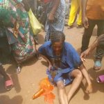 Kill herself..haba na so one woman been wan kill herself for Benue makurdi o… Say na rat medicine she been wan drink..na so them help as save herself o..full tory dey down…