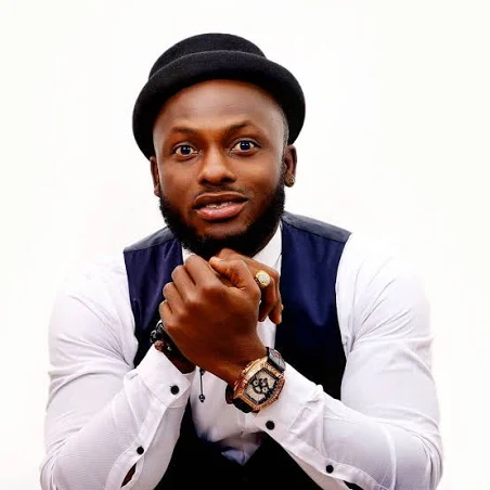 Comedian, I Go Save, Don Complain Say Begging Don Too Much for Nigeria