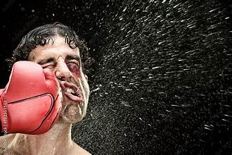 Fighting and aguement no good ooo see Wahala…..Person don kpai ontop fight