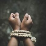 Court don las las yan somthing about the kpiaing and thiefing teachers when them carry people go hide for River state