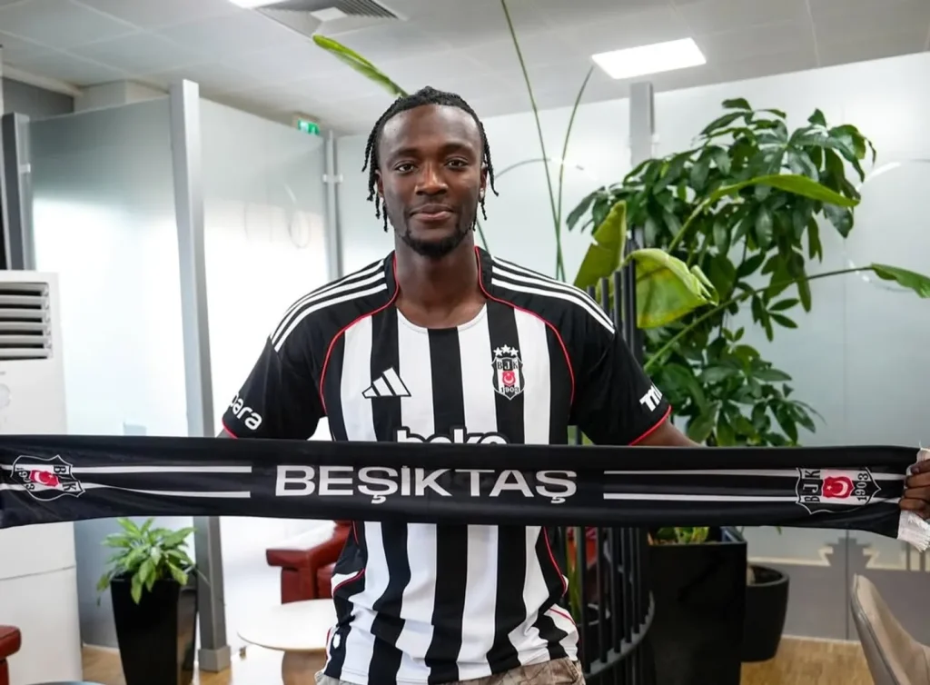 Tammy Abraham Don Join Besiktas on top credit when football call am loan from AS Roma