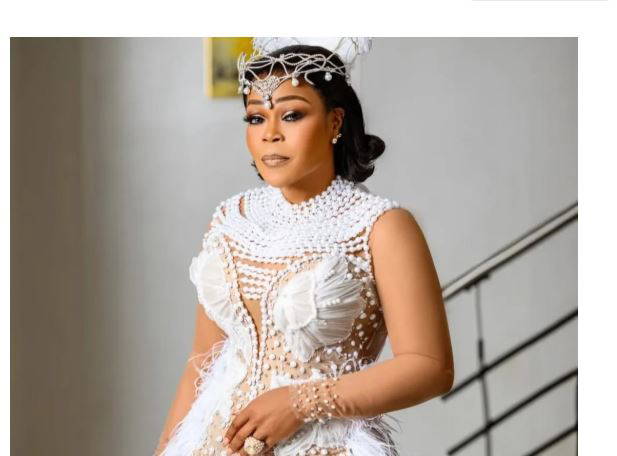 “If you wan do ashawo, do am well… but make sure say you no go remain there,” Actress Shaffy Bello advise young women.