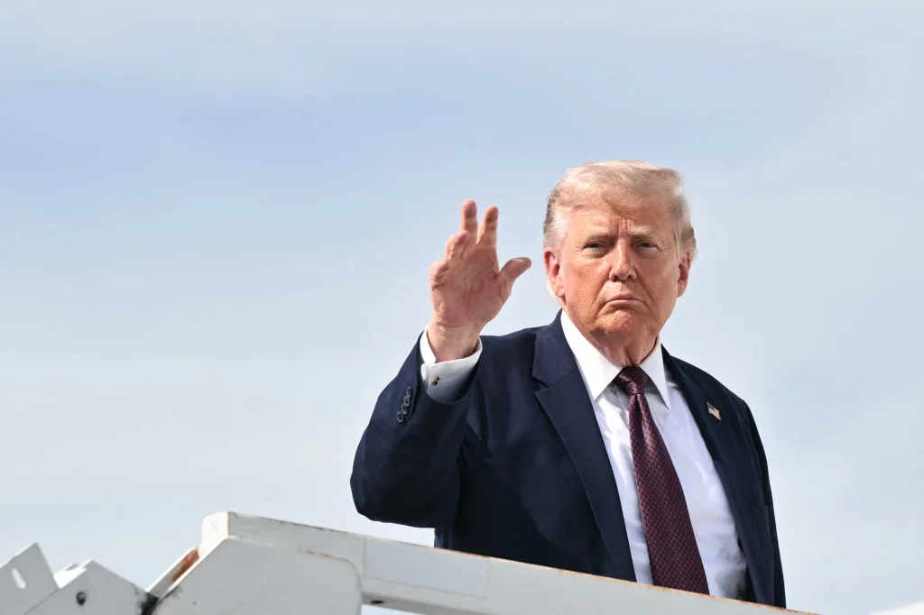 Trump Warns Iran It “Will No Longer Exist” If Ceasefire Collapses