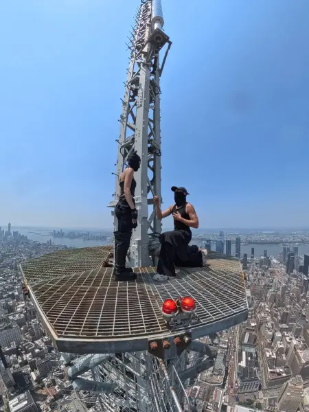 Couple Arrested After Climbing Empire State Building Antenna for Dramatic Marriage Proposal
