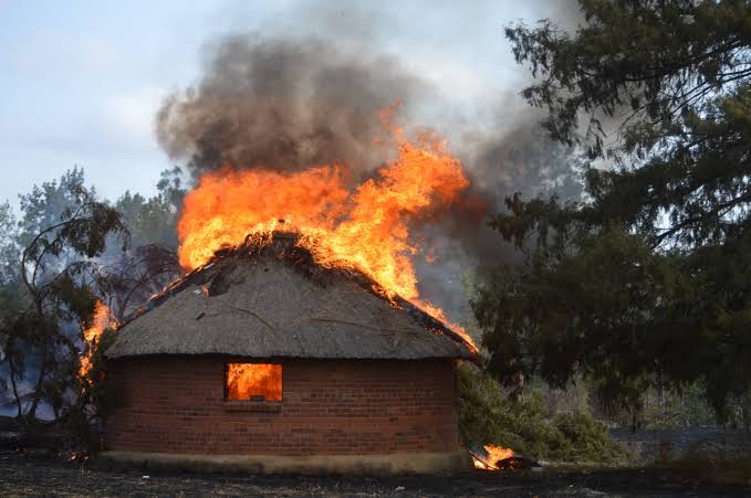 Benue Woman Arrested After Two Children Die in House Fire Amid Alleged Relationship Dispute
